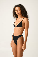 The Colette Noir bikini set swimwear